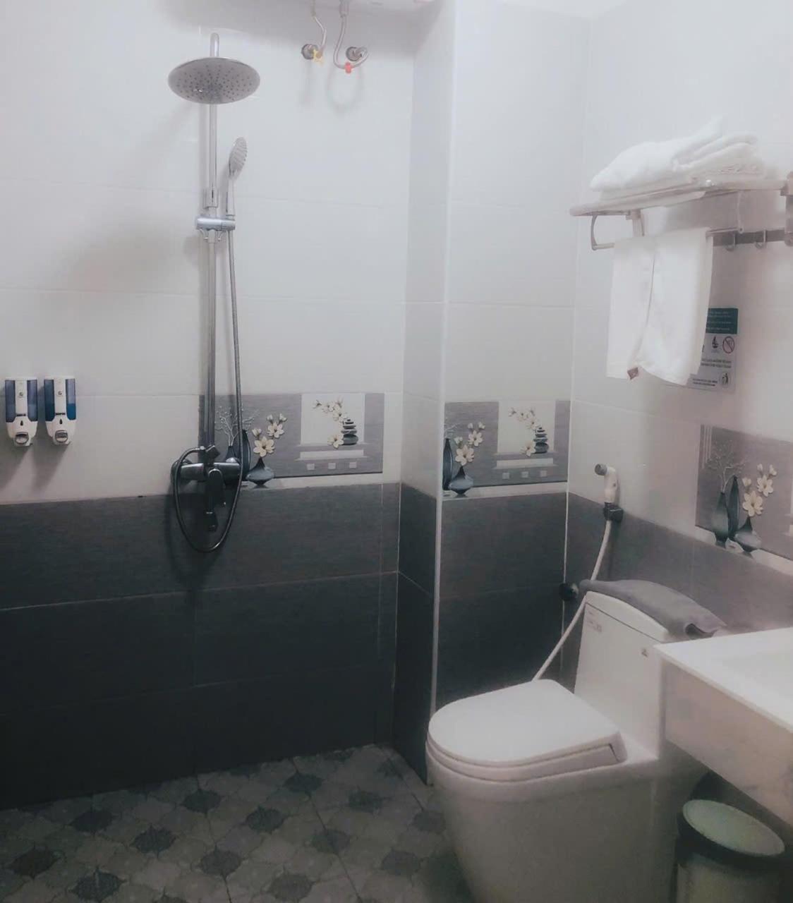 Green Bay Hotel Ха Лонг Екстериор снимка